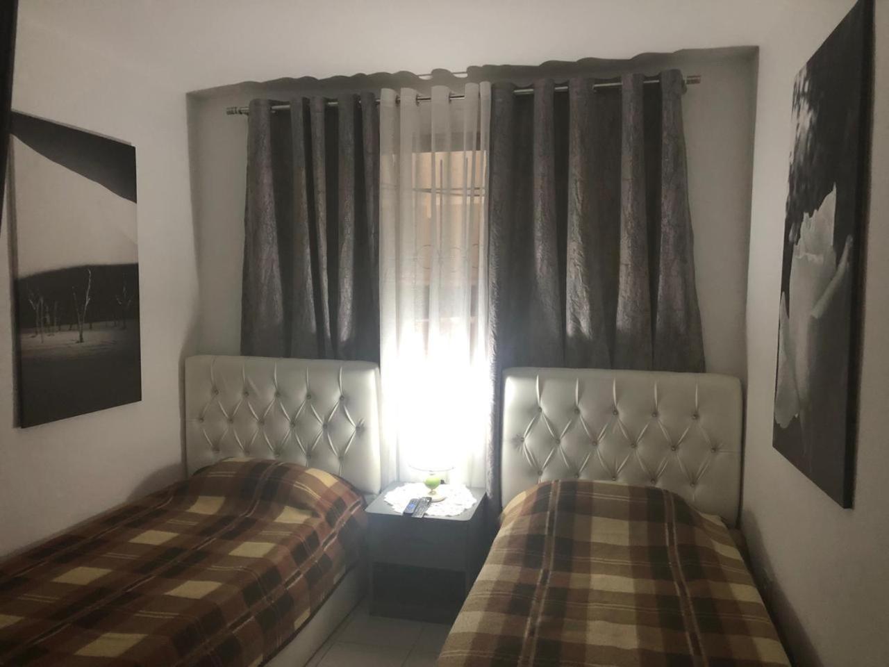 Apartamento Cozzy Cottage, In Center Of